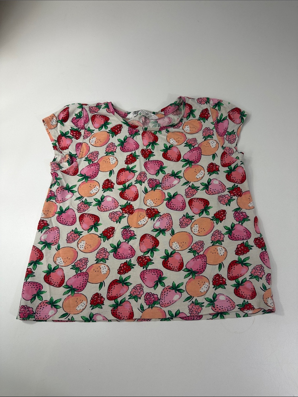 H&M Fruit Print Girls Toddler T-Shirt Size 5T Peach Strawberry Raspberry Pink